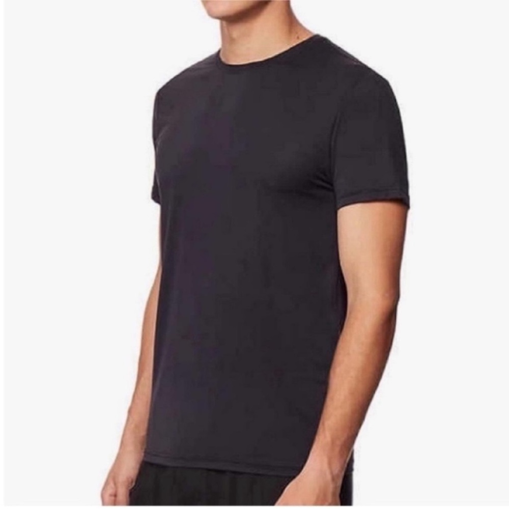 32 Degree men’s undershirt